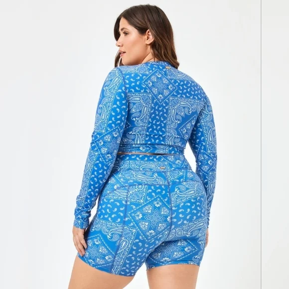 L*Space The Aim High Crop Top & Printed Carter Bike Shorts•Size XL - Picture 12 of 12